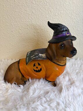 Halloween Witch Dachshund Dog Figurine Pumpkin Sweater Decor NWT